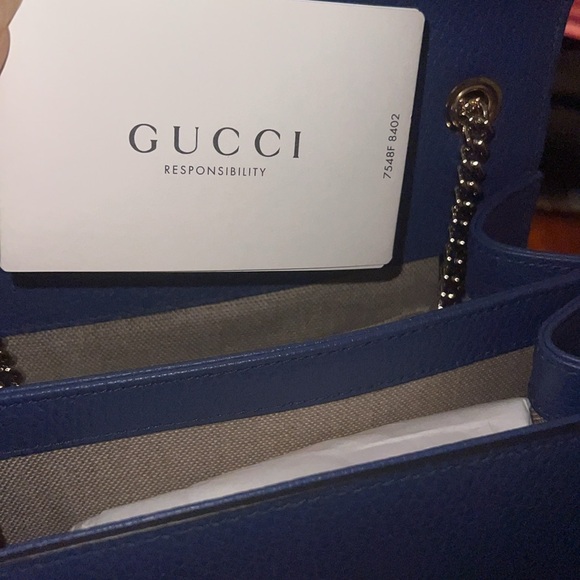 Gucci interlocking G small leather shoulder bag - Picture 10 of 13